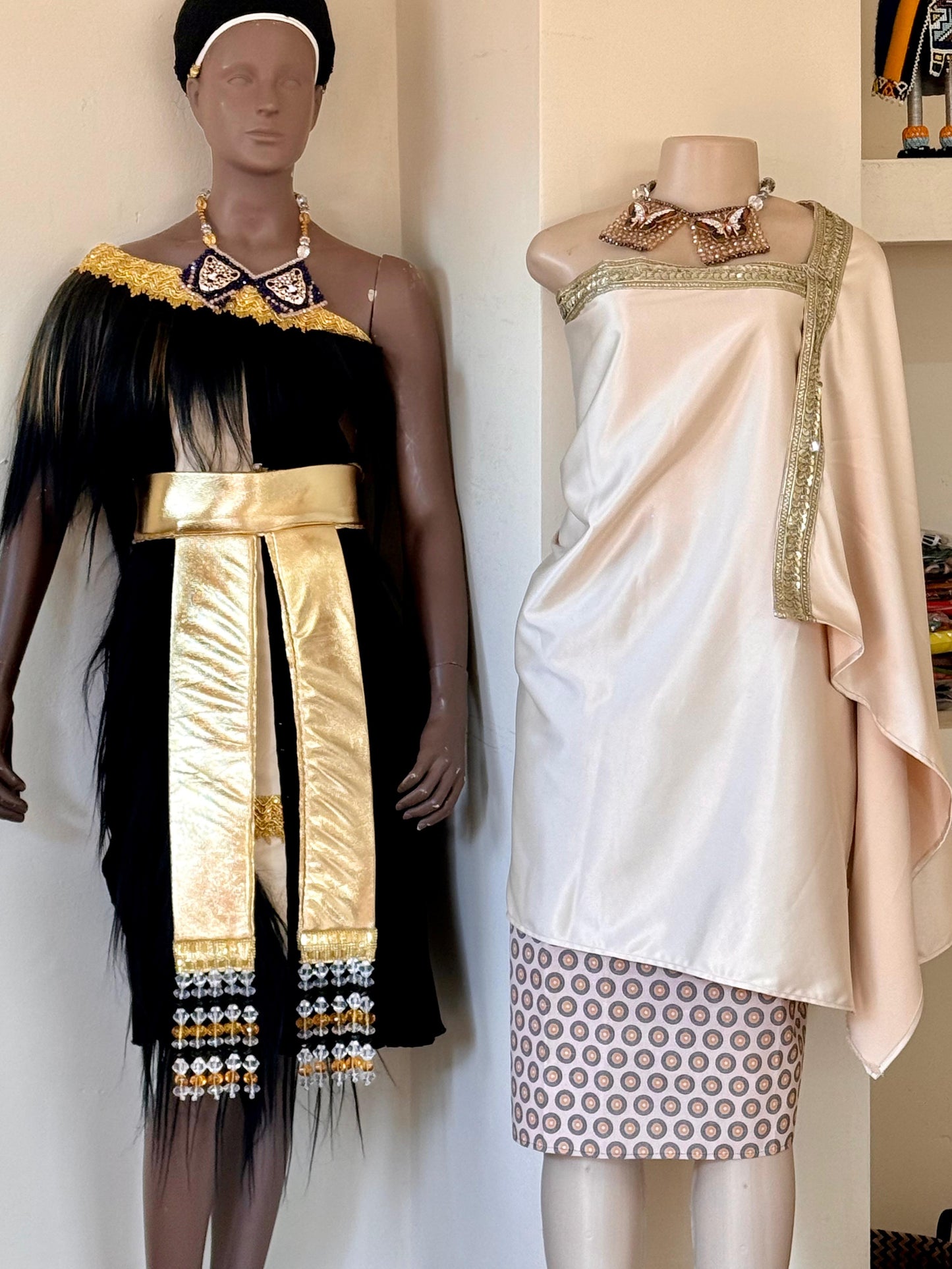 Bukhakha Shimmery Gold